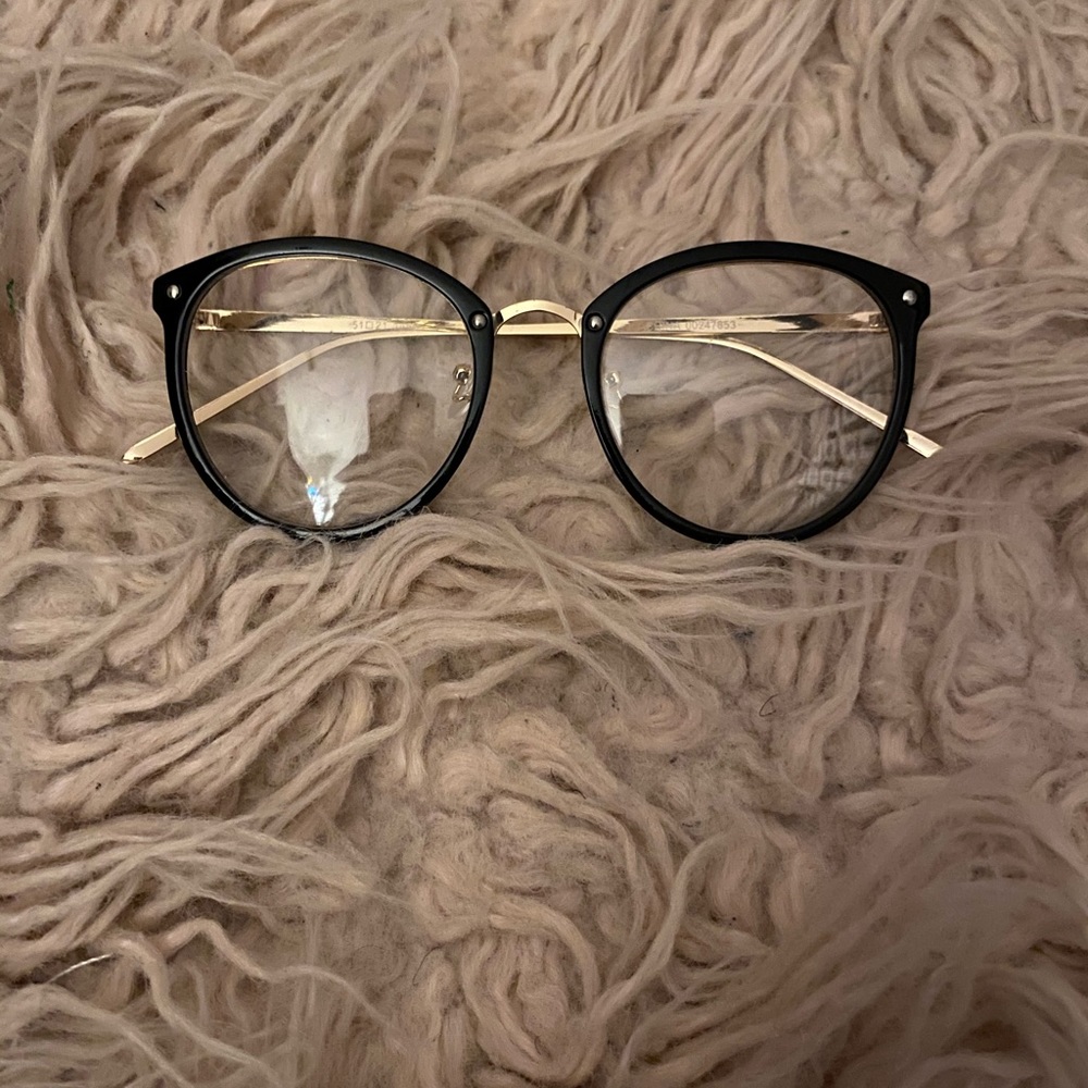 Forever 21 glasses